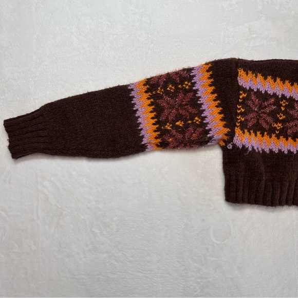 Urban Outfitters Cropped Sweater Women Size M Brown Pink Yellow FairIsle NWOT - Picture 6 of 11